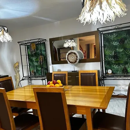 Natali ,luxury 3-levels Large On Tenerife, Ocean View, Private Poo L& Barbecue Area Costa Adeje (Tenerife)