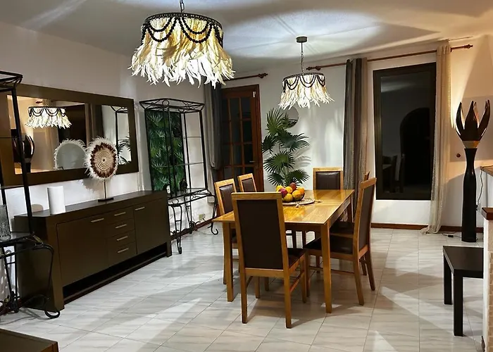 Natali ,luxury 3-levels Large On Tenerife, Ocean View, Private Poo L& Barbecue Area Willa *