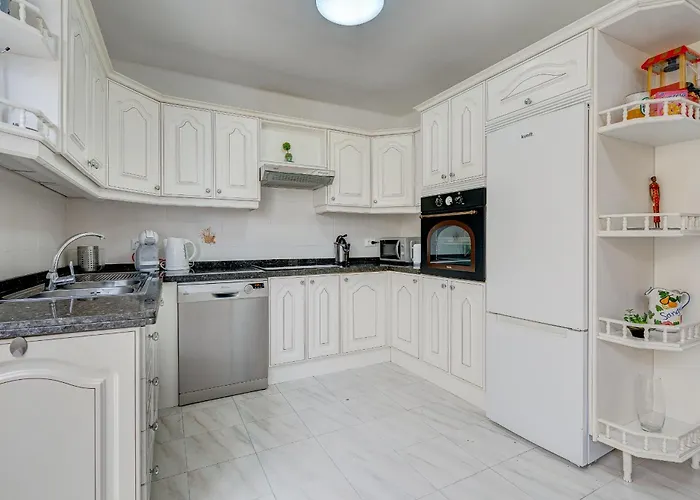 Willa Natali ,luxury 3-levels Large On Tenerife, Ocean View, Private Poo L& Barbecue Area *