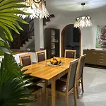 Natali ,luxury 3-levels Large On Tenerife, Ocean View, Private Poo L& Barbecue Area * 阿德耶
